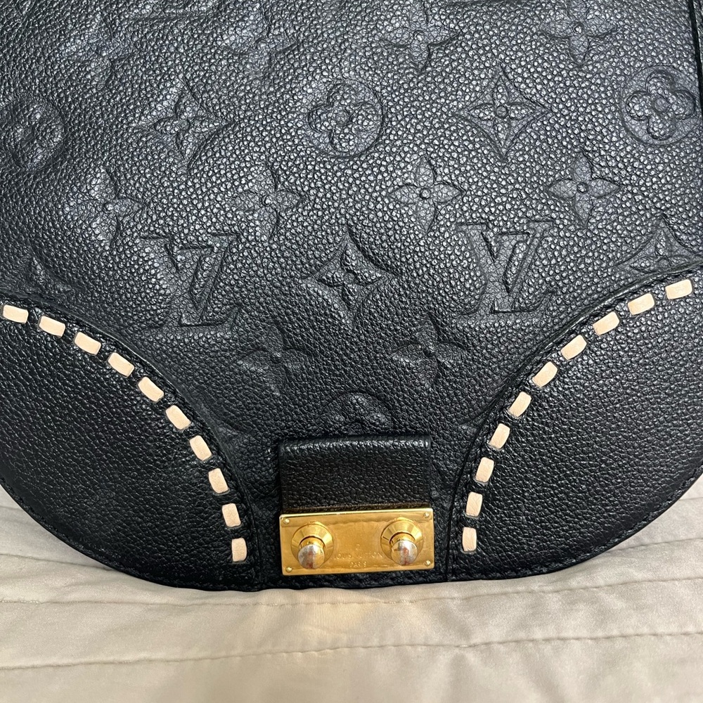 Louis Vuitton Black Leather Crossbody with Gold-Tone Studs - Picture 4 of 10